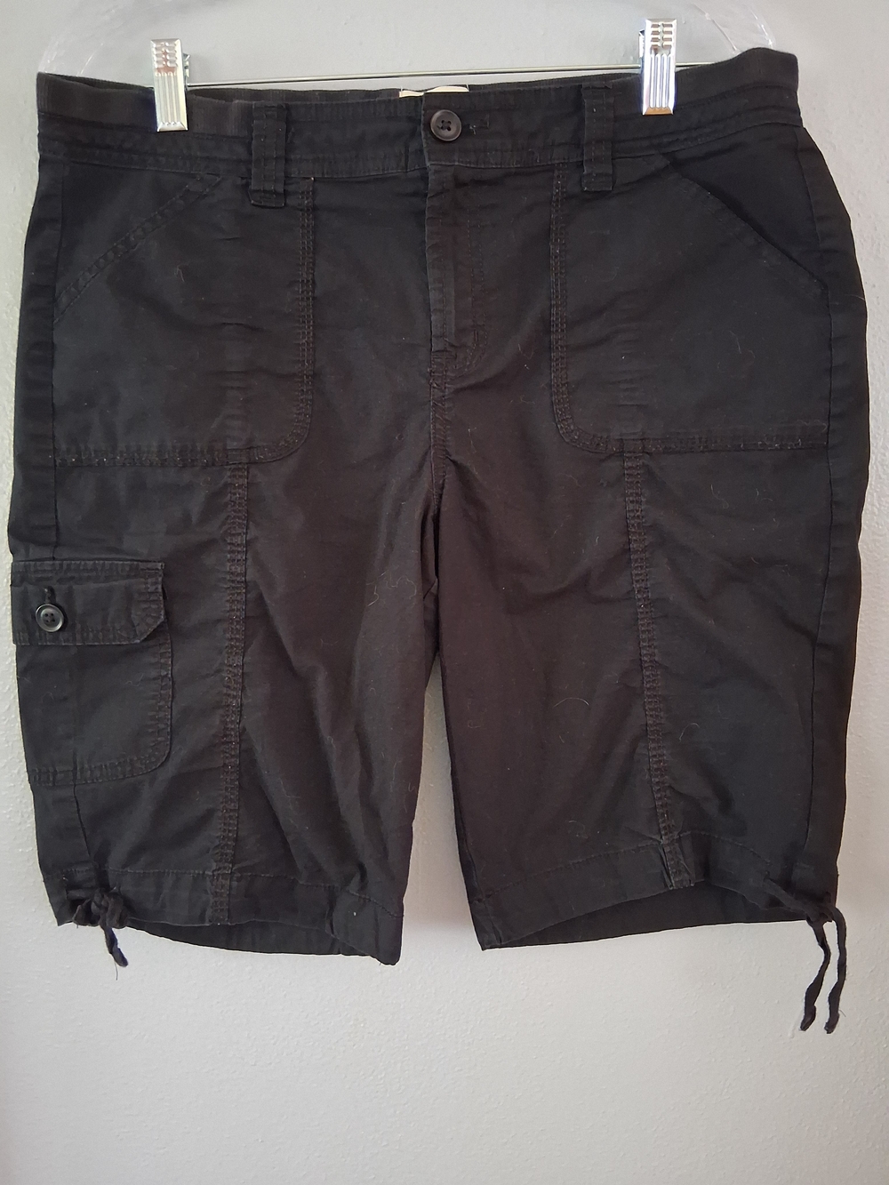 St. John's Bay Black Cargo Cotton Shorts 12